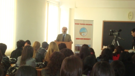 Профессор Дворкин по приглашению Эчмиадзина посетил с лекциями Армению. ФОТО